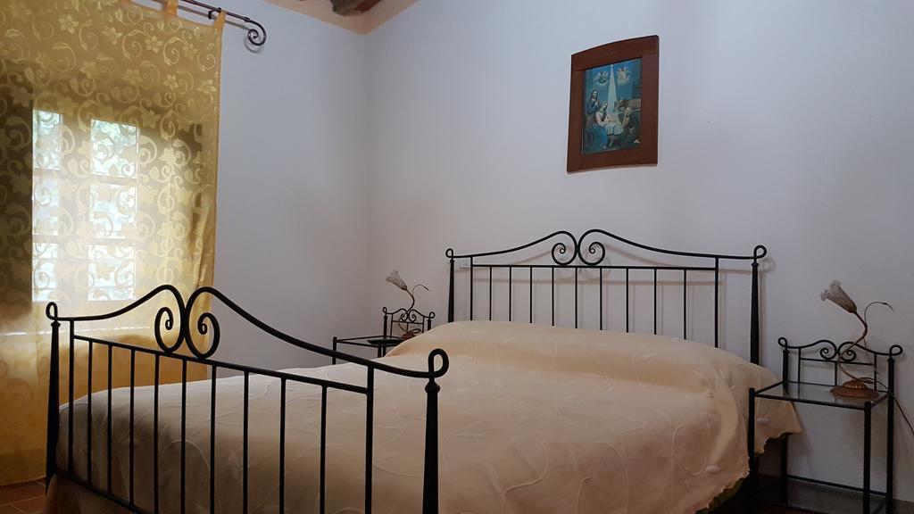 Agriturismo Il Poderino Біббона Екстер'єр фото
