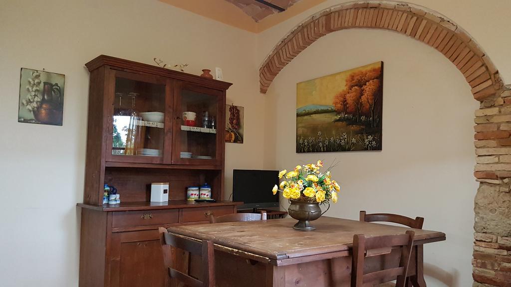 Agriturismo Il Poderino Біббона Екстер'єр фото